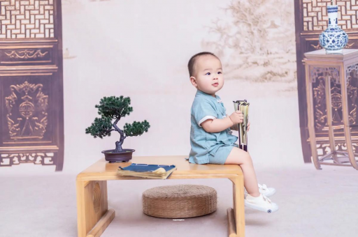 湖北孕妇肚子上的黑线